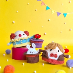 Reversible Clown and Magician amigurumi by Chibiscraft