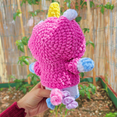 Unicorn with Hoodie amigurumi by Hugurumitoys