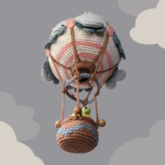 Whale Shark Balloon & Cpt. Froggie amigurumi by schrahki