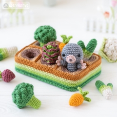 Vegetable Patch ('Mini Kingdom') amigurumi by AradiyaToys