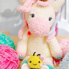 Will and Lou, Unicorn and Bee