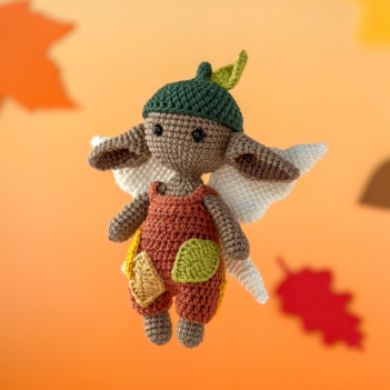 Autumn Pixie amigurumi pattern by Pracownia Blask