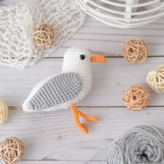 Little Seagull amigurumi pattern by Elisas Crochet