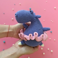 LAURA THE HIPPO amigurumi by Natura Crochet