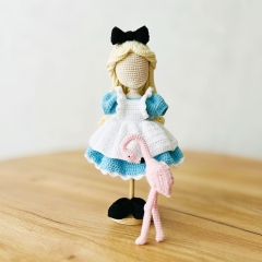 Alice outfit amigurumi pattern by Fluffy Tummy