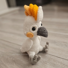 Fanta the Crested Cockatoo amigurumi by LittleEllies_Handmade