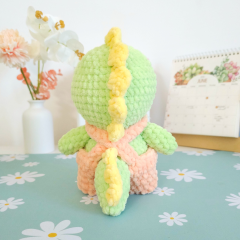 Crocodile with Overalls amigurumi pattern by Hugurumitoys