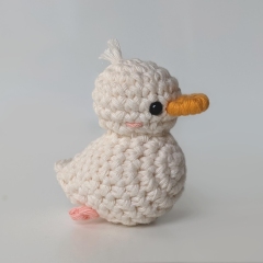 Baby Duckling amigurumi pattern by schrahki