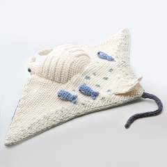 Kailua the Manta Ray amigurumi by schrahki