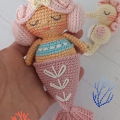 Mermaid Mara and her Seahorse amigurumi by Miss Daisy Handmade