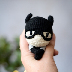 Batman - crochet bookmark amigurumi pattern by unknown
