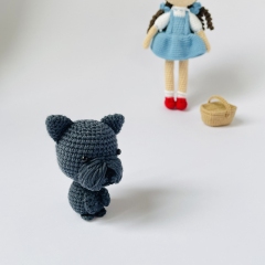Toto (from the Wizard of Oz) amigurumi pattern by unknown