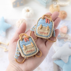 Sadie's Backpack (Doll Accessories) amigurumi pattern by AradiyaToys