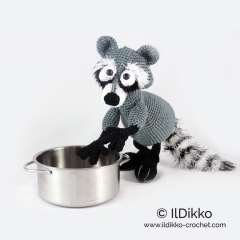Rupert the Raccoon amigurumi by IlDikko