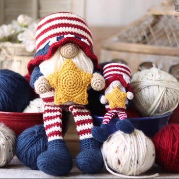Patriotic Gnome amigurumi pattern by Jen Hayes Creations