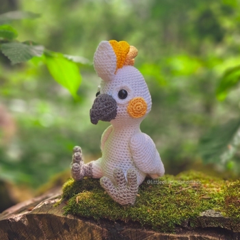 Fanta the Crested Cockatoo amigurumi pattern by LittleEllies_Handmade