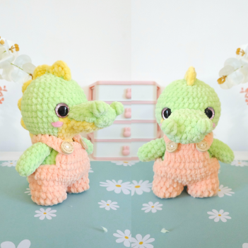 Crocodile with Overalls amigurumi pattern by Hugurumitoys