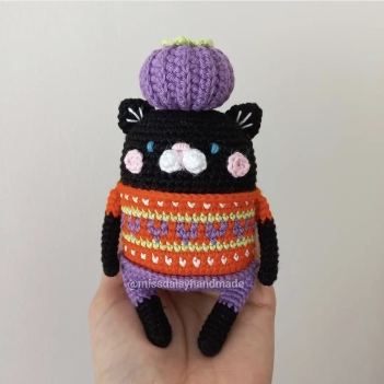 Mario the Cat in Halloween amigurumi pattern by Miss Daisy Handmade