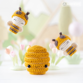 Beehive with Bees ('Mini Kingdom') amigurumi pattern by AradiyaToys
