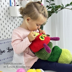 Hungry Catterpillar amigurumi pattern by TANATIcrochet