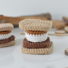 Amigurumi S'Mores amigurumi pattern by Elisas Crochet