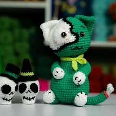 Salem the Creepy Cat amigurumi by Lennutas