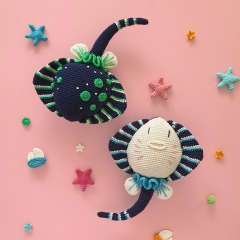 Myles the Ray amigurumi pattern by Natura Crochet