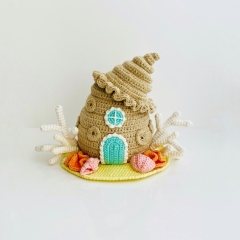 Seashell house amigurumi by Fluffy Tummy