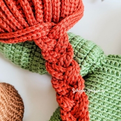 Outfit Anne for doll Robin amigurumi pattern by Schipper Amigurumi