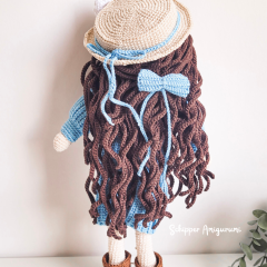 Doll Robin and Outfit Diana amigurumi pattern by Schipper Amigurumi