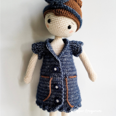 Outfit Zoe for doll Robin amigurumi pattern by Schipper Amigurumi