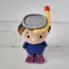 Charlie the Diver amigurumi pattern by apinchofcotton