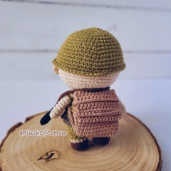 Charlie the Soldier amigurumi by apinchofcotton