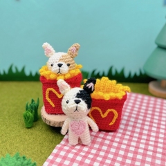 Pocket Pet - Frenchie in French Fri amigurumi pattern by Emi Kanesada (Enna Design)