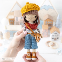 Friendy Kimberly and Red Panda Roxy amigurumi pattern by AradiyaToys