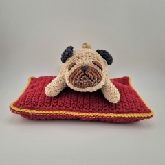 No-Sew Sleeping Pug amigurumi pattern by StuffTheBody