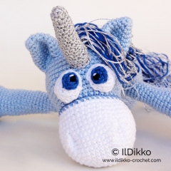 Luna the Unicorn amigurumi pattern by IlDikko