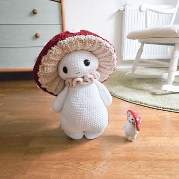 Mushroom guy amigurumi pattern by Critter Stitch