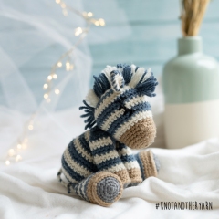 Casey the Zebra amigurumi pattern by Knotanotheryarn
