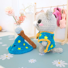 Wizard Cat  amigurumi by Hugurumitoys