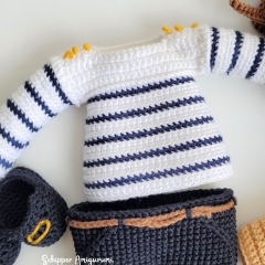 Outfit Cecile for doll Robin amigurumi pattern by Schipper Amigurumi