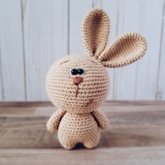 Benjamin the Bunny amigurumi pattern by apinchofcotton