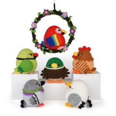 Feathered Friends #2 amigurumi pattern by Janine Holmes at Moji-Moji Design