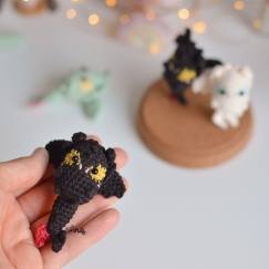 Mini Toothless amigurumi