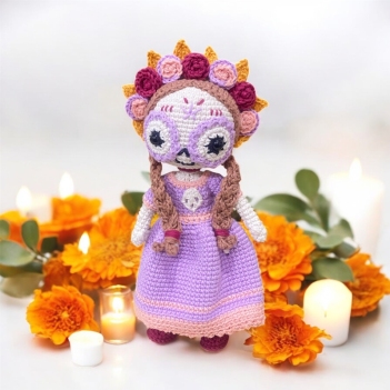 Sweet Catrina amigurumi pattern by Conmismanoss