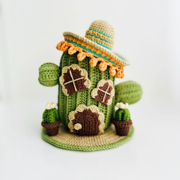Cactus house amigurumi pattern by Fluffy Tummy