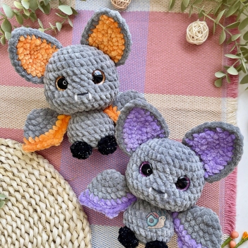 Betty the Bat amigurumi pattern by CuteVilleToys