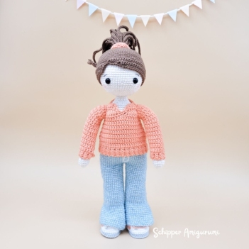 Doll Robin and Outfit Lena amigurumi pattern by Schipper Amigurumi