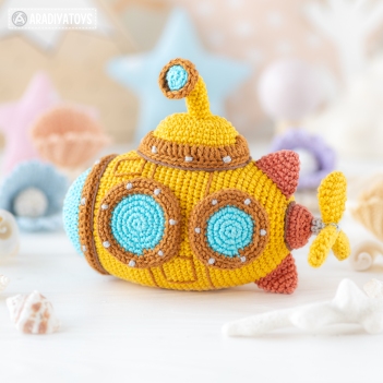Submarine ('Mini Kingdom') amigurumi pattern by AradiyaToys