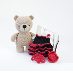 Spanish Dancer Outfit amigurumi pattern by Madelenon